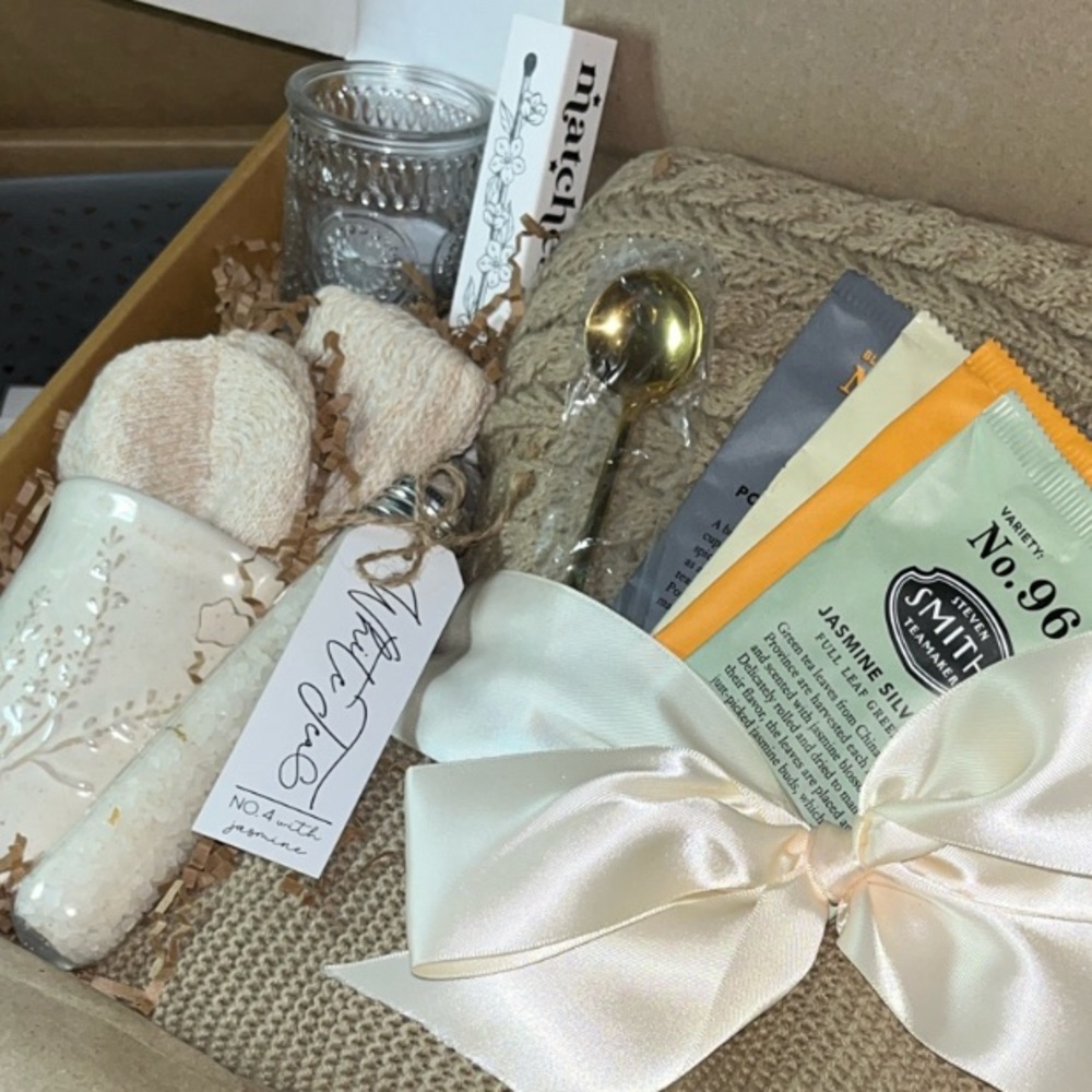 Cozy ‘Hygge’ Gift Set - Picture 13 of 13